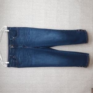 Chico's Platinum Cropped Jeans